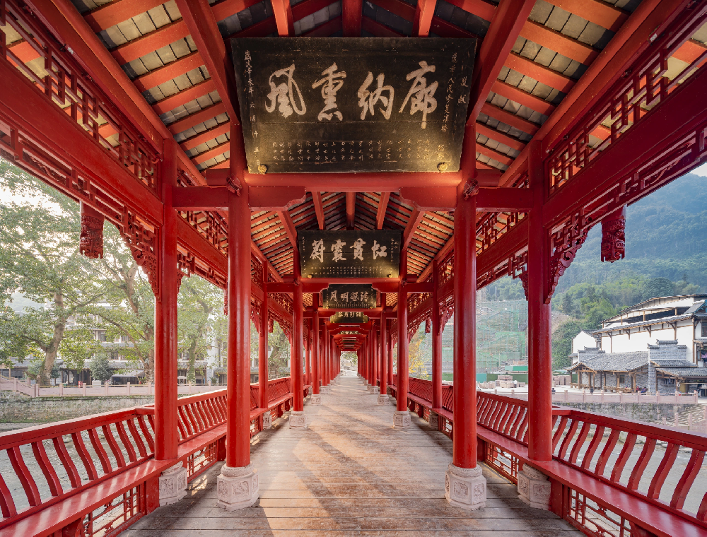千年虹桥，匠心永续：解码中国木结构拱桥的技艺之美